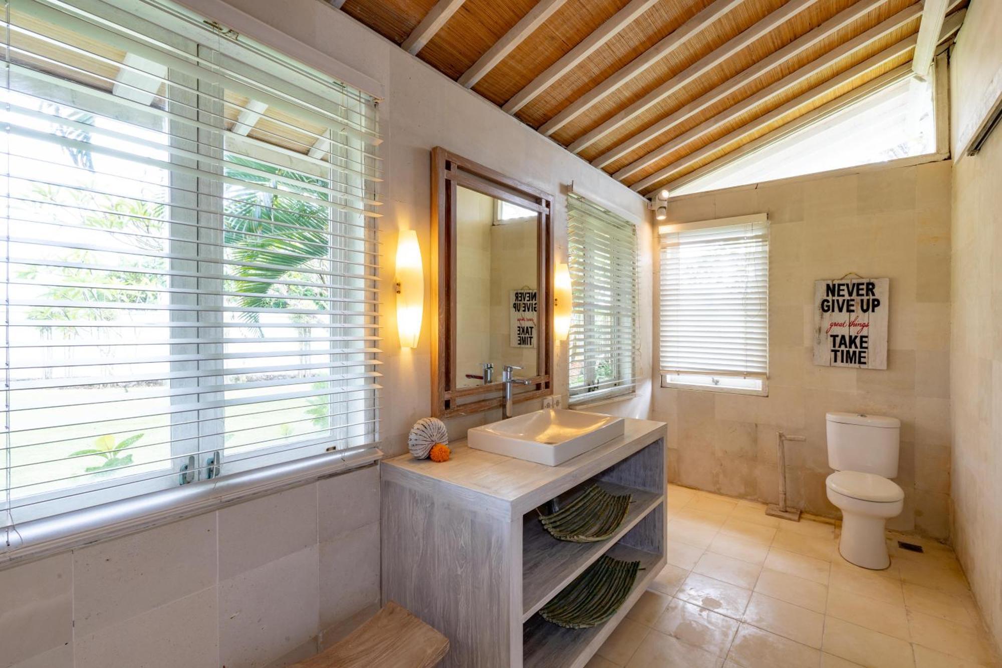 Casa Del Mar Villa Нуса Лембонган Екстериор снимка